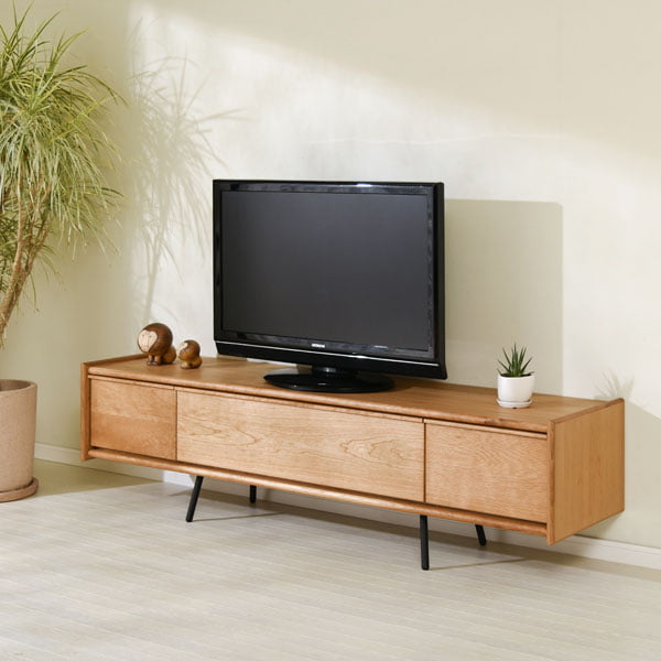 SO-0082におすすめのコーディネートアイテムTV-0008