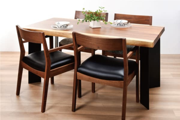 モンキーポッドとウォールナット