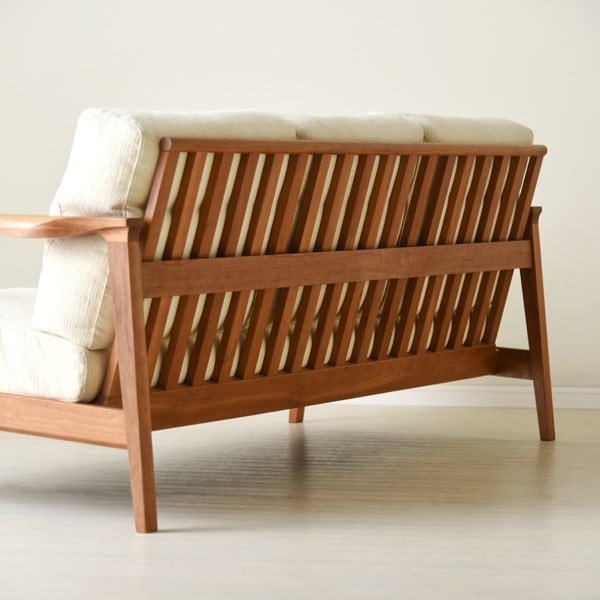 お掃除ロボットが通過可能なソファーの脚